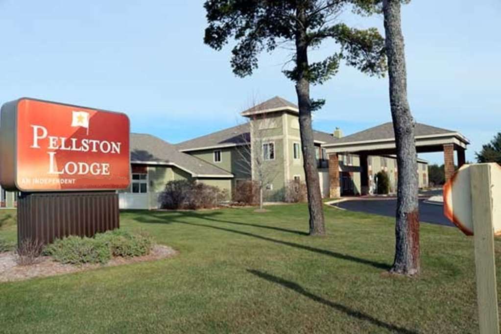 Pellston Lodge Экстерьер фото